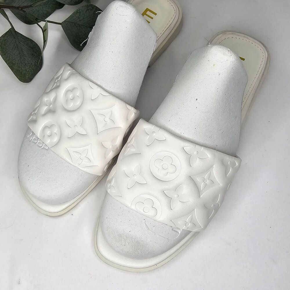 EGO Sadie Flats Womens 7 White Monogram Slide Mules Slip On Sandals